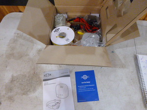 lot 40 image: NEW Pet Safe Basic In-Ground Dog and Cat Fence