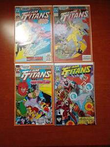 lot 109 image: 4 Team Titans Comics - #1-3, 5