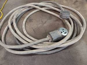 lot 16 image: 220 Volt Extension Cord...
