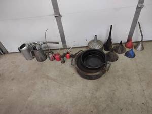 lot 71 image: Assorted Oil Cans & Funnels...
