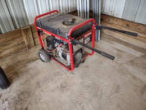 lot 74 image: Craftsman 11hp, 6300 Watt Generator...