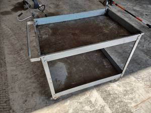 lot 92 image: 36x24 Cart...
