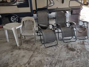 lot 96 image: Assorted Outdoor Furniture...