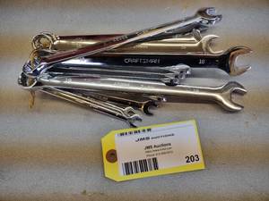 lot 203 image: Craftsman Wrenches 7-19...
