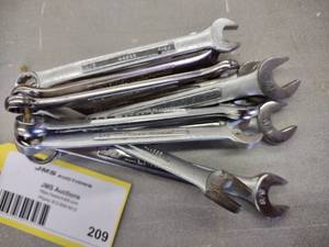lot 209 image: Craftsman Wrenches 38-58...
