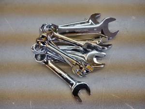 lot 215 image: Craftsman Stubby Wrenches 10-22...