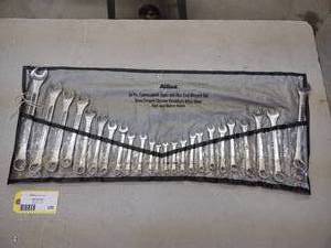 lot 228 image: Wrench Set...