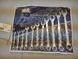 lot 229 image: Wrench Set...