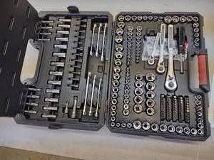 lot 250 image: Craftsman Tool Set, NewUnused...