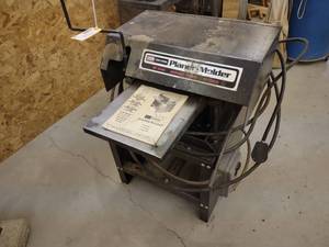 lot 105 image: Craftsman 12 Wood Planer, 5 hp, 23...