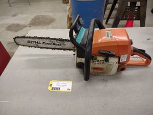 lot 124 image: Stihl 029 16 Super Chainsaw...