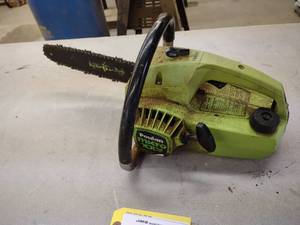 lot 129 image: Poulan Micro XXV Chainsaw...