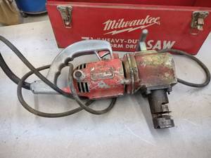 lot 145 image: Black & Decker #6 Heavy Duty Nibble...