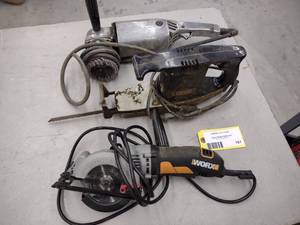 lot 161 image: Grinder & (2) Saws...