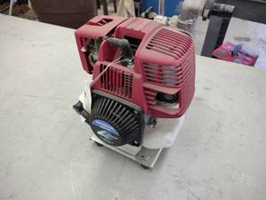 lot 183 image: Honda WX10 34 Water Pump...
