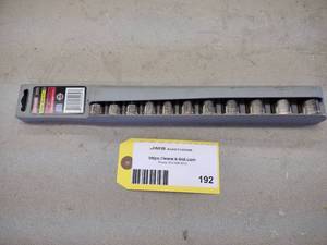 lot 192 image: Craftsman Sockets 8-18...