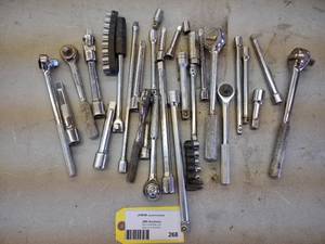 lot 268 image: Assorted Ratchets & Extensions...