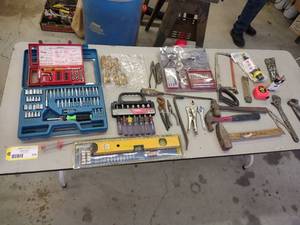 lot 279 image: Assorted Tools...