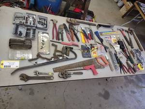 lot 287 image: Assorted Tools...