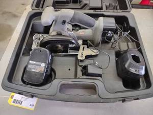 lot 339 image: Craftsman 4 12  Cordless Circular...