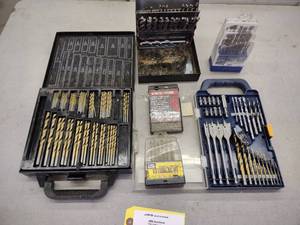 lot 390 image: Assorted Drill Bits...