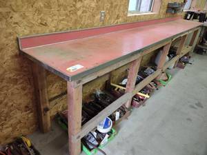 lot 328 image: Workbench, 175x25x37...