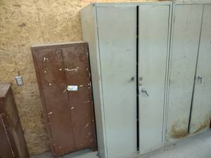 lot 410 image: Cabinet with Contents, 36x24x78...