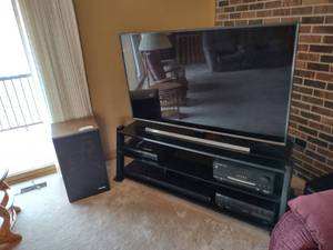 lot 500 image: Samsung 65 TV, Harmon Kardon AVR22...