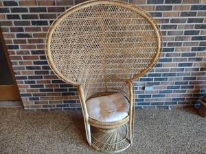 lot 569 image: Wicker Chair...