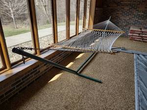 lot 575 image: Hammock...