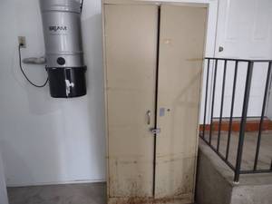 lot 580 image: 2 Door Cabinet, 36x18x78...