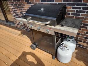 lot 584 image: Charbroil Grill with (3) LP Tanks...