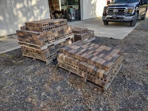 lot 589 image: (4) Pallets of Brick...