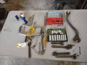 lot 443 image: Assorted Tools...