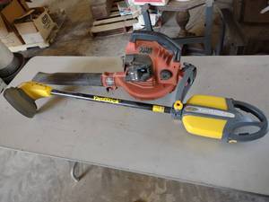 lot 599 image: Trimmer & Blower...