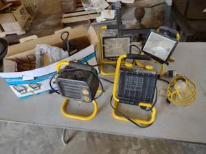 lot 600 image: Assorted Work Lights & Heaters...