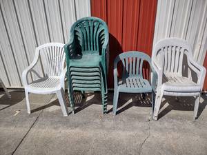 lot 610 image: (11) Chairs...