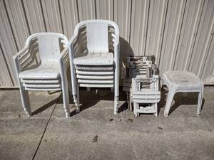 lot 611 image: (10) Chairs & Tables...