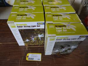 lot 628 image: (7) Solar String Light Sets...