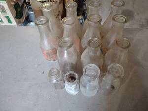 lot 633 image: Assorted Milk Bottles...