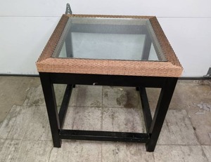 lot 776 image: Metal End Table with Glass Top