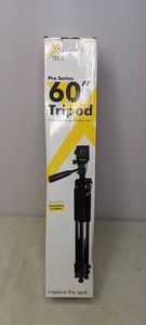 lot 795 image: Pro Series 60 Tripod - NEW