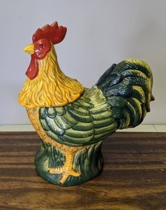 lot 721 image: Rooster Cookie Jar