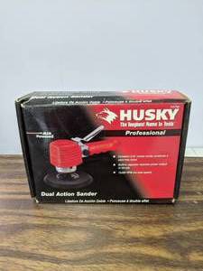 lot 522 image: Husky Professional Dual Action Sander H4790