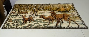 lot 514 image: Tapestry Wall Hanging Deer in Winter