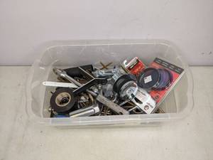 lot 314 image: Hand Tools & Hardware Lot