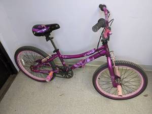 lot 315 image: 20 Kent 2 Cool BMX Girls Bike