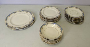 lot 549 image: Vintage Syracuse China Federal Shape Carvel Pattern Plates, Saucers & Bowls