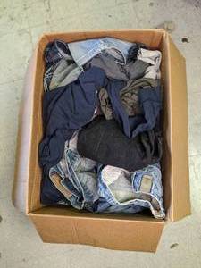 lot 430 image: Mens Mystery Clothing Box