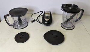 lot 391 image: Ninja Food Processor  Blender